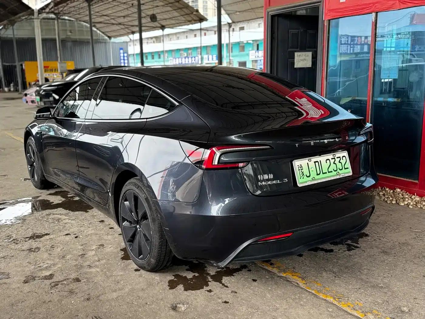 Model 3 2023 Rear-Wheel Drive — миниатюра 7