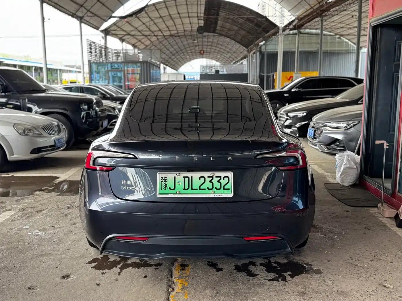 Model 3 2023 Rear-Wheel Drive — миниатюра 8