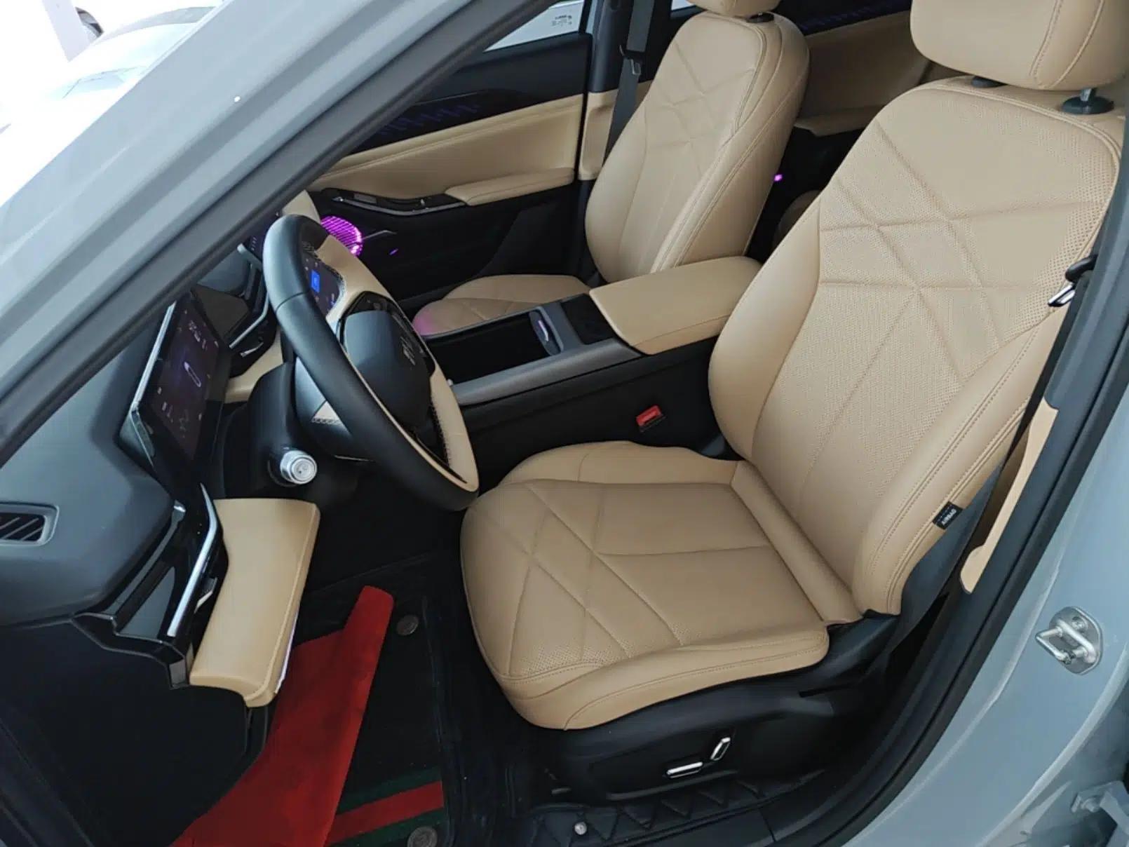 Geely Galaxy L6 2023 125km MAX — миниатюра 17