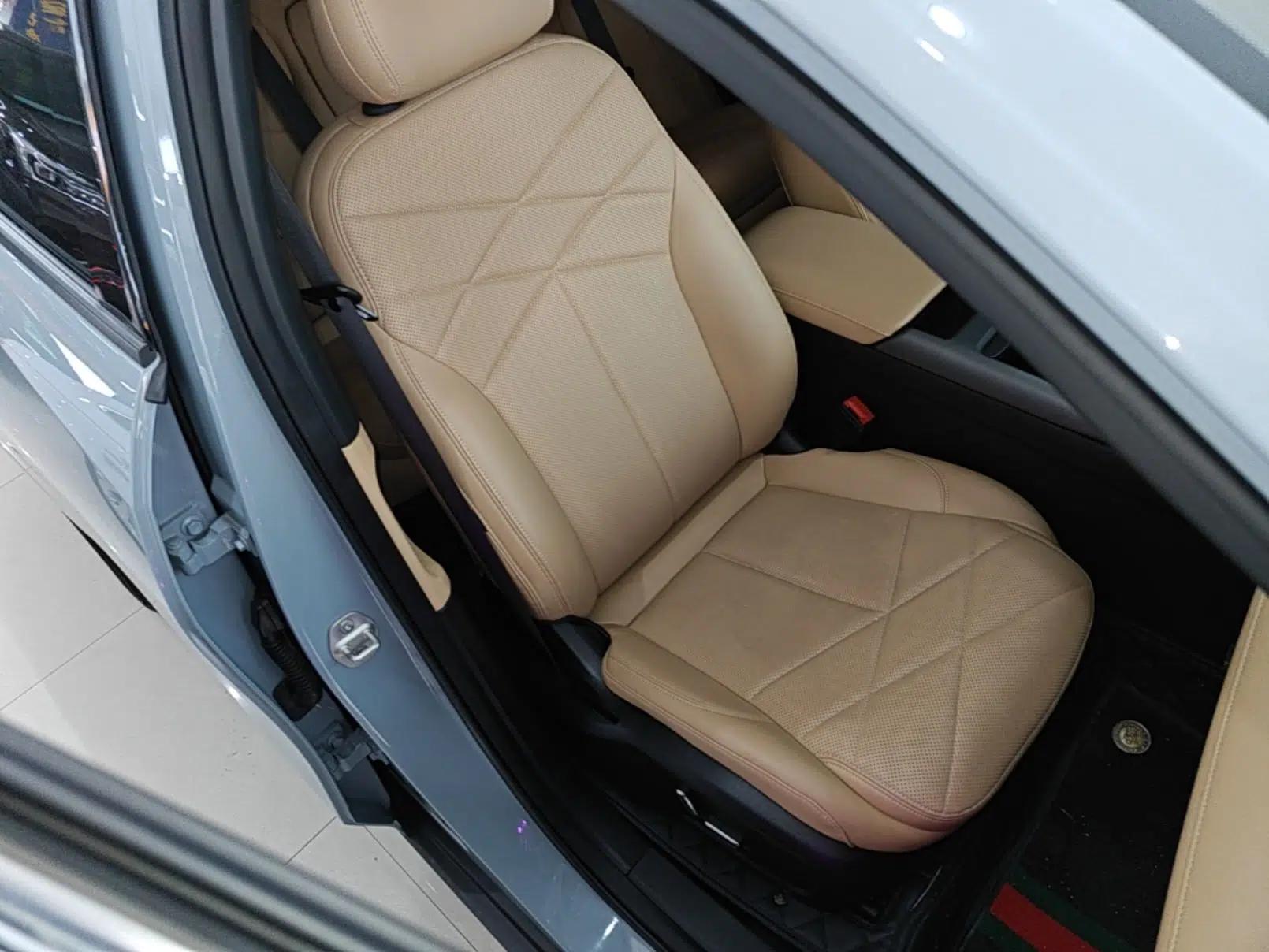 Geely Galaxy L6 2023 125km MAX — миниатюра 19