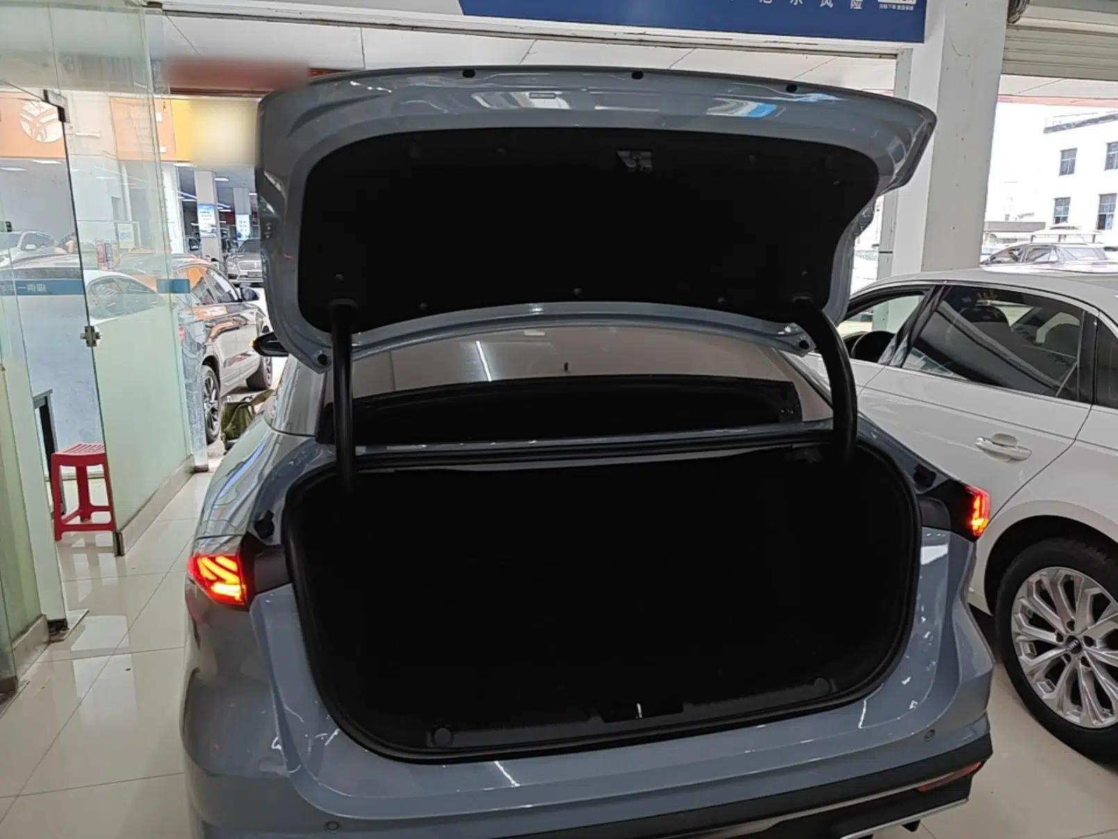 Geely Galaxy L6 2023 125km MAX — миниатюра 22