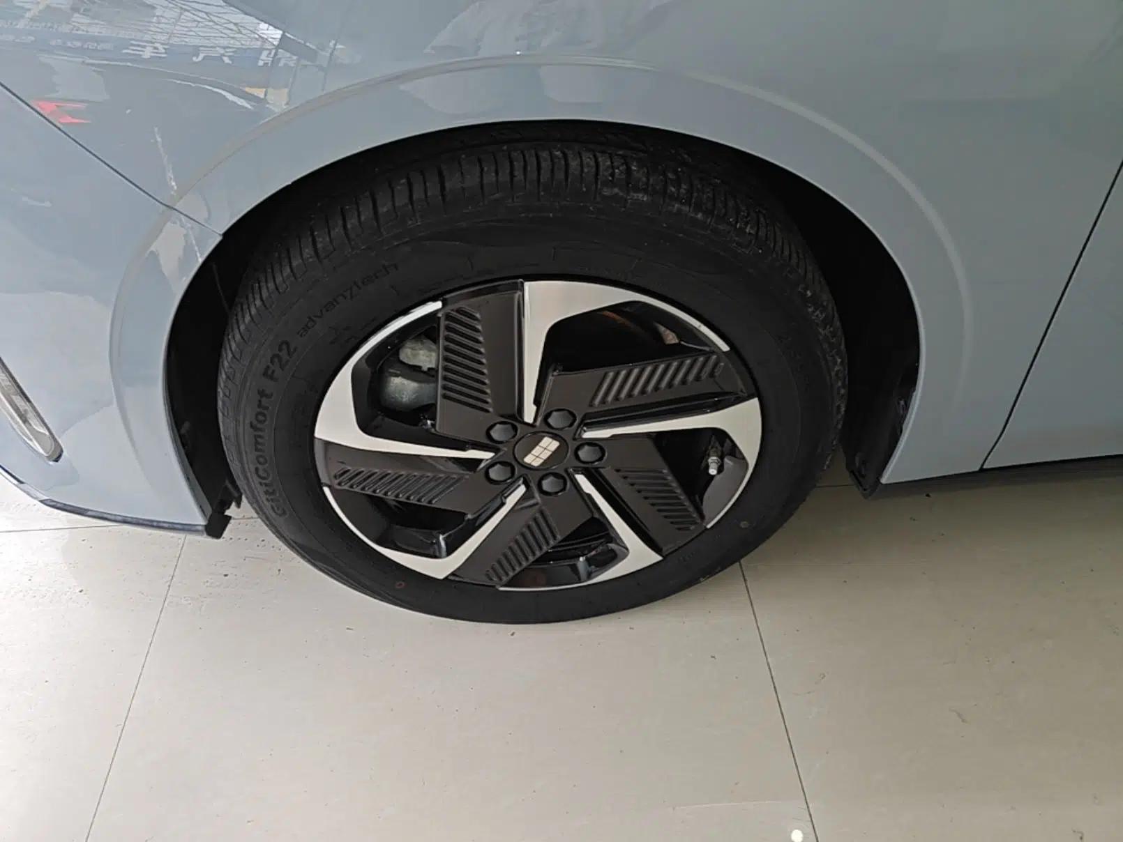 Geely Galaxy L6 2023 125km MAX — миниатюра 10