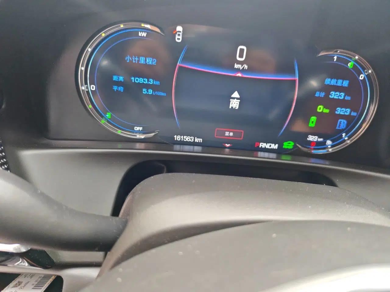 Cadillac CT6 PLUG-IN 2017 30E Premier Edition — миниатюра 12