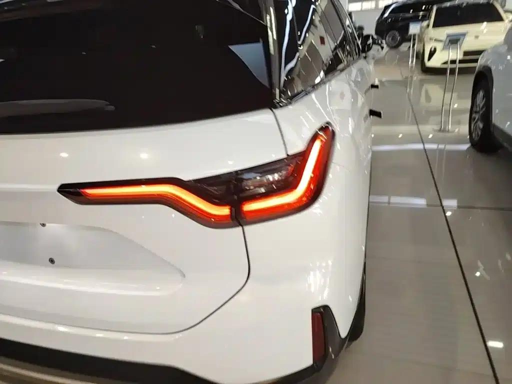 NIO ES6 2022 75kWh Sport Edition — миниатюра 8