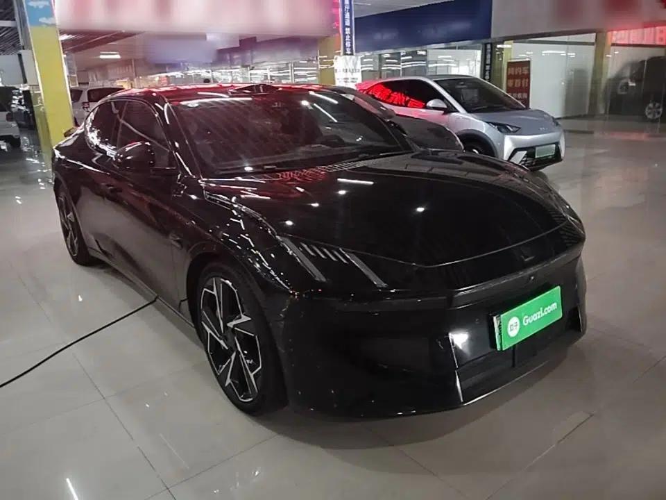 Lynk & Co Z10 2025 STARBUFF 95 kWh 680 km All-Wheel Drive Intelligent Driving — миниатюра 3