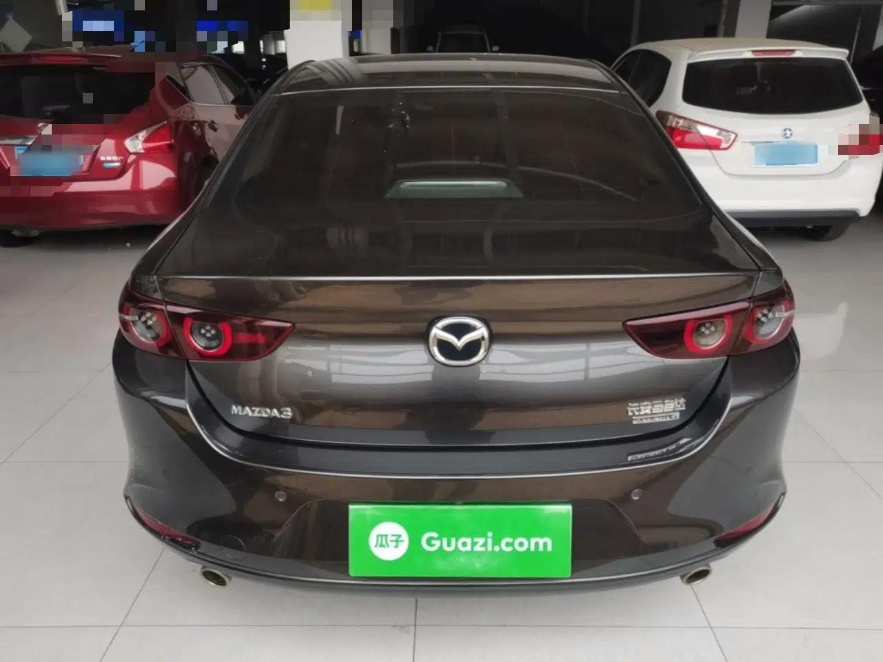 Mazda 3 Axela 2022 2.0L Automatic Zhi Rui Edition — миниатюра 5