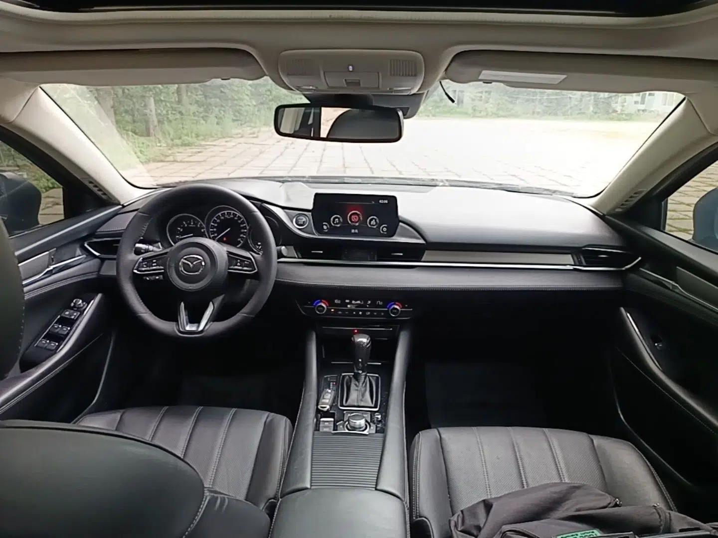 Mazda Atenza 2020 2.5L Skyline Sport Edition — миниатюра 12