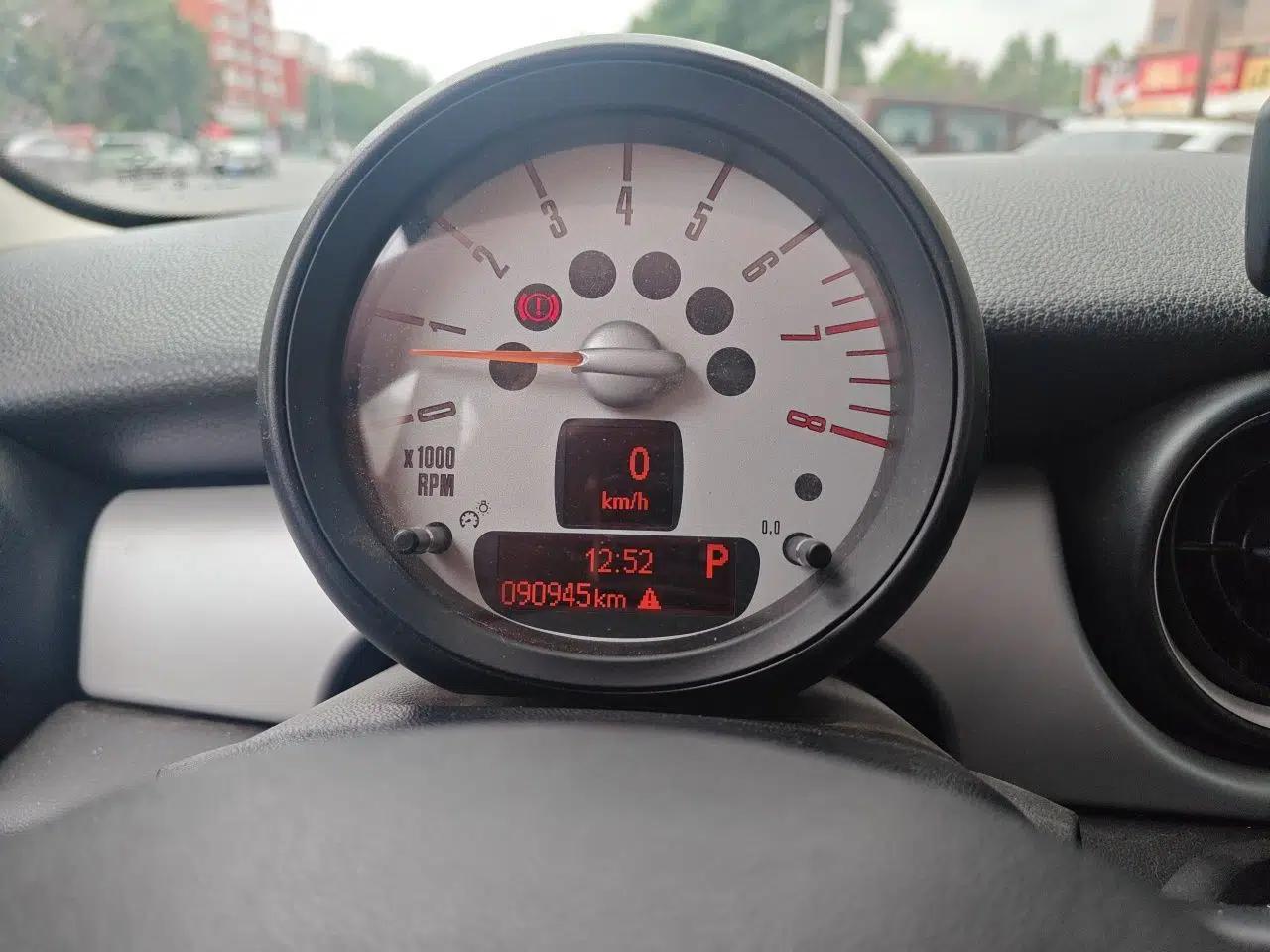 MINI 2011 1.6L COOPER Fun — миниатюра 11