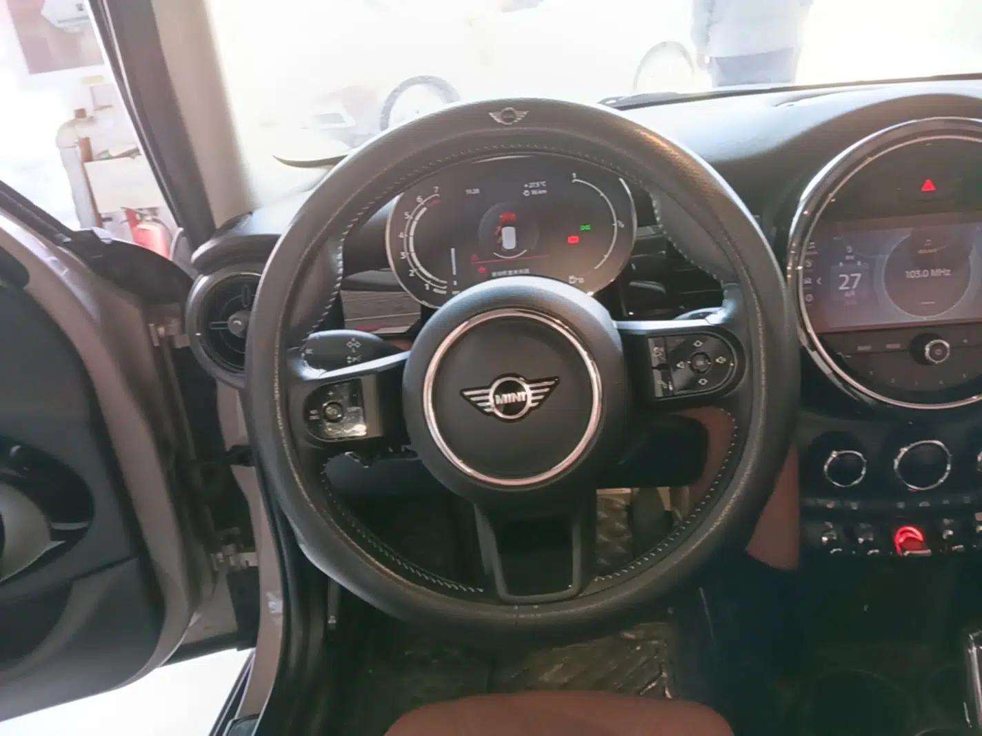 MINI 2022 1.5T COOPER Artist Five-Door Edition — миниатюра 13