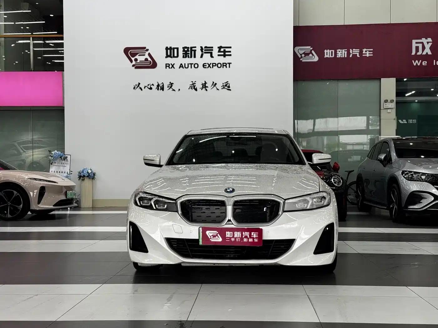 BMW i3 2022 eDrive 35L — миниатюра 3