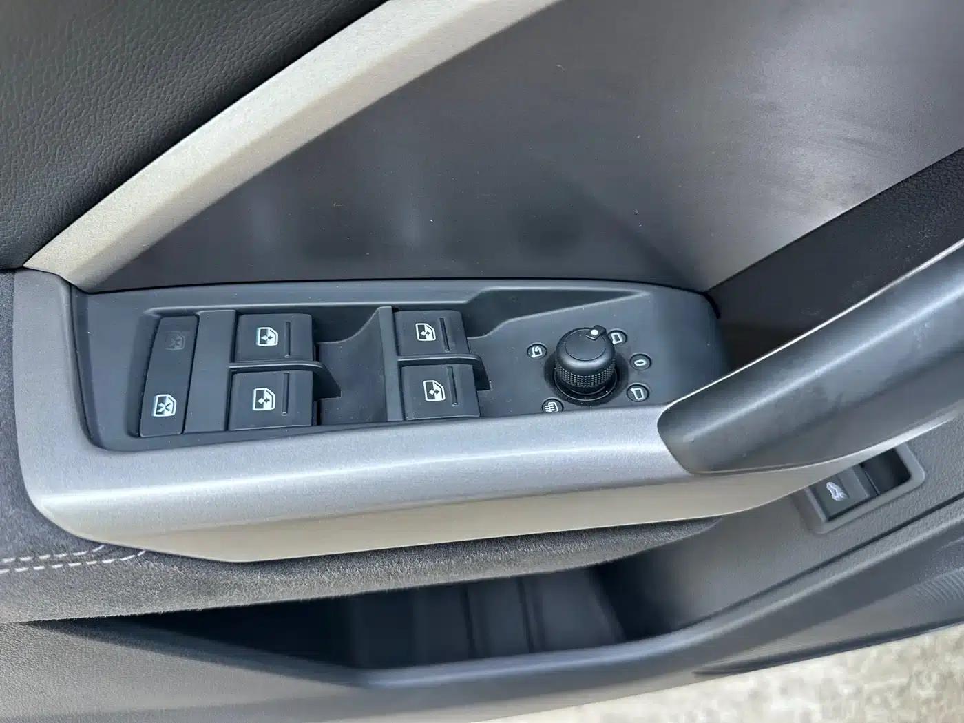 Audi Q3 2023 35 TFSI Fashion Dynamic (1.4T) — миниатюра 4