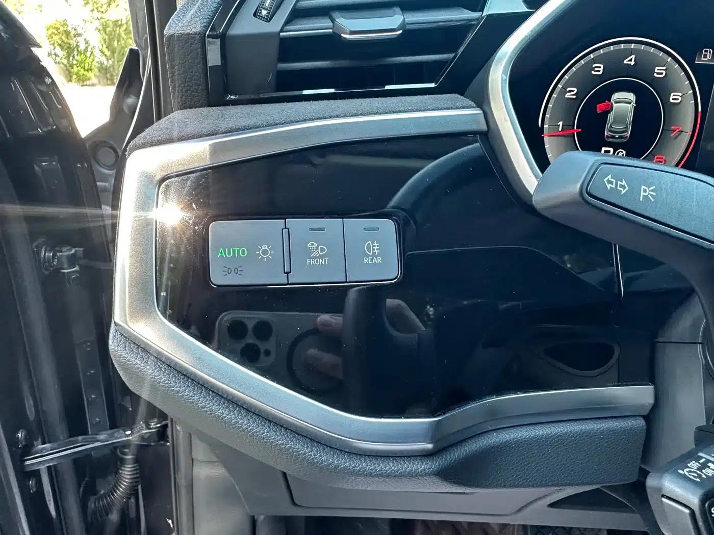 Audi Q3 2023 35 TFSI Fashion Dynamic (1.4T) — миниатюра 5