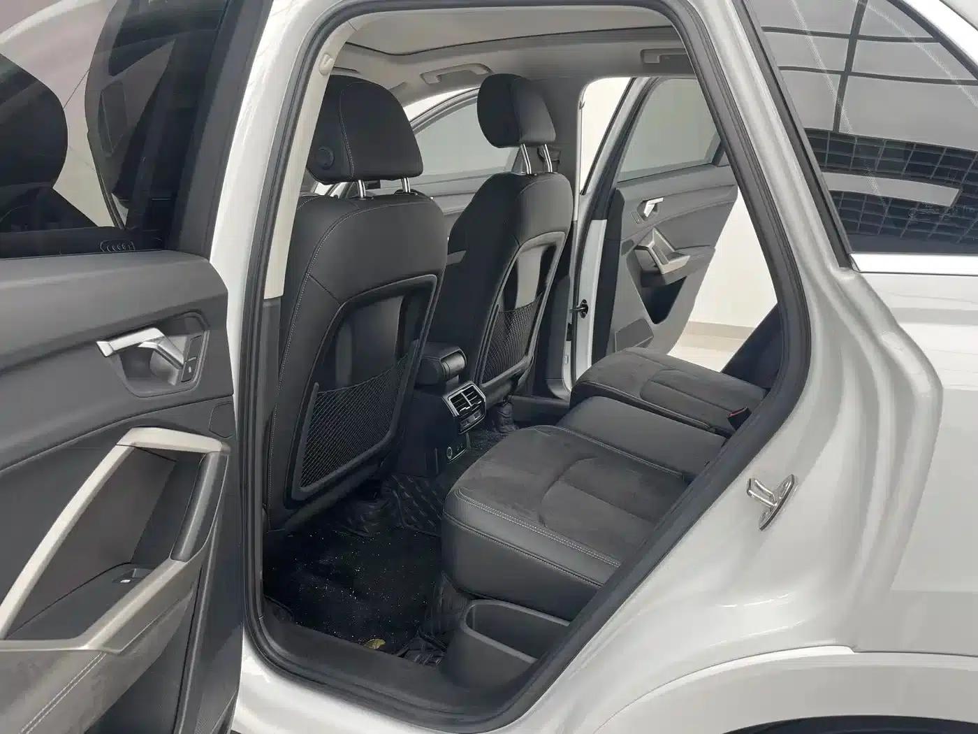 Audi Q3 2023 35 TFSI Fashion Dynamic (1.4T) — миниатюра 10