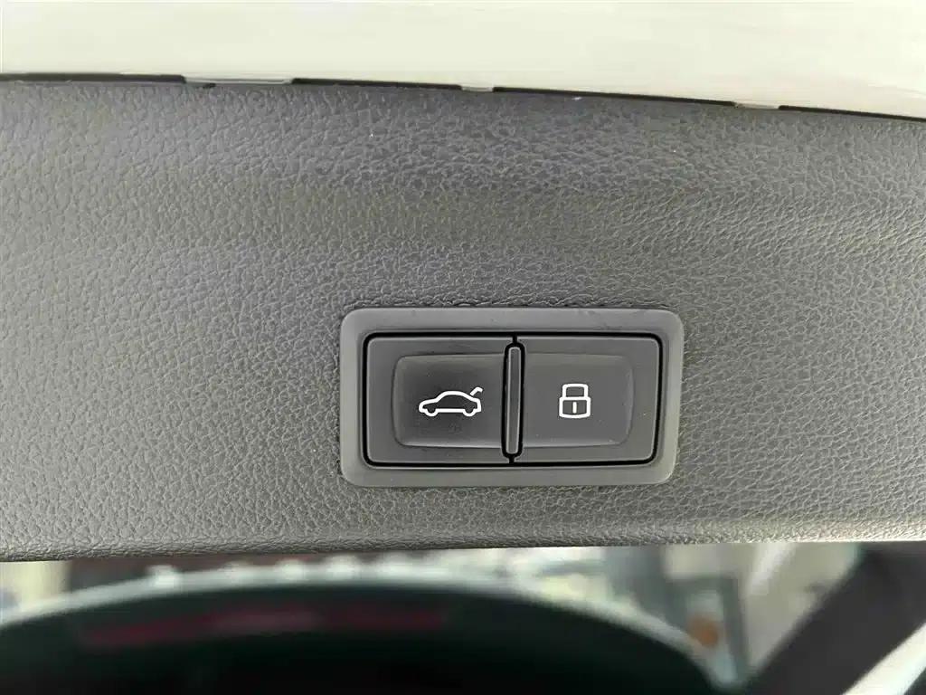 Audi Q3 2022 35 TFSI Fashion Dynamic Edition — миниатюра 17