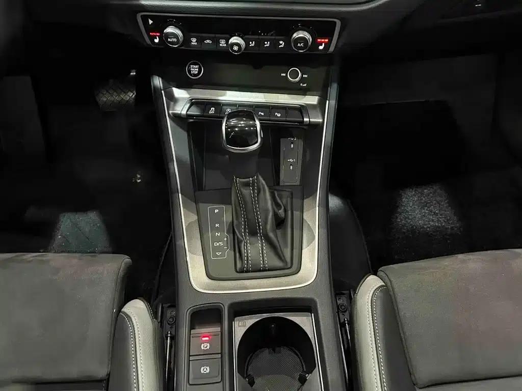Audi Q3 2022 35 TFSI Fashion Dynamic Edition — миниатюра 5