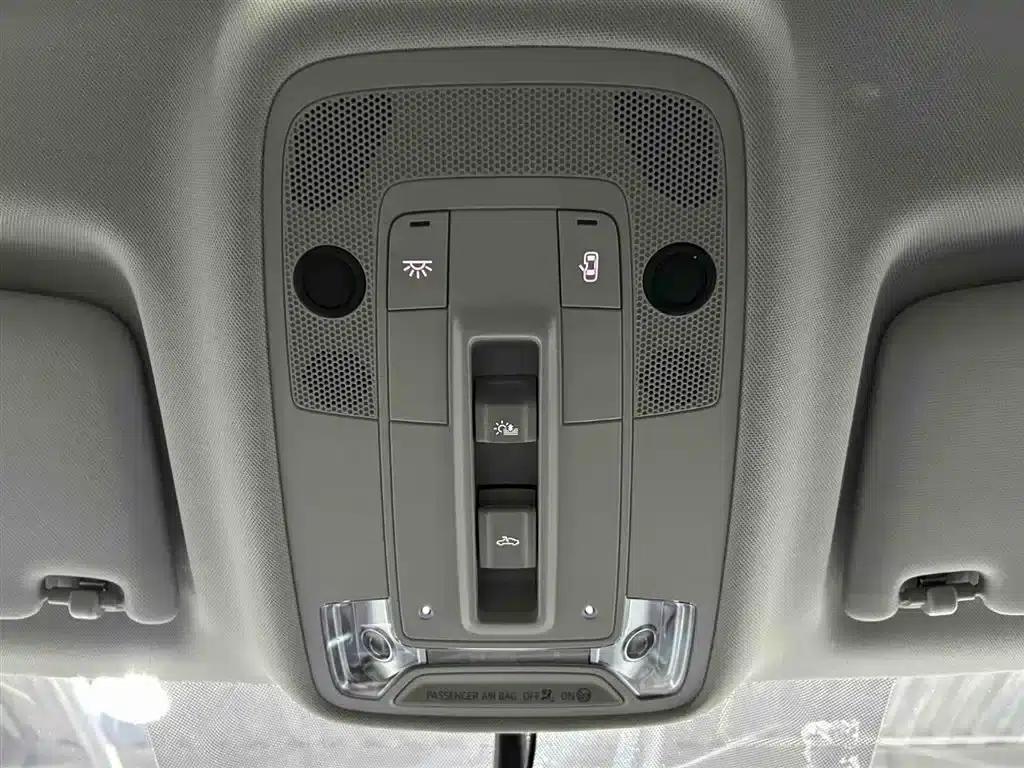 Audi Q3 2022 35 TFSI Fashion Dynamic Edition — миниатюра 8
