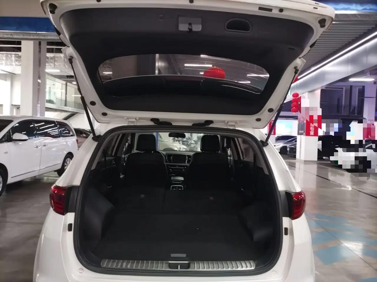 Kia KX5 2017 1.6T Automatic Two-Wheel Drive 15th Anniversary Special Edition DLX — миниатюра 22