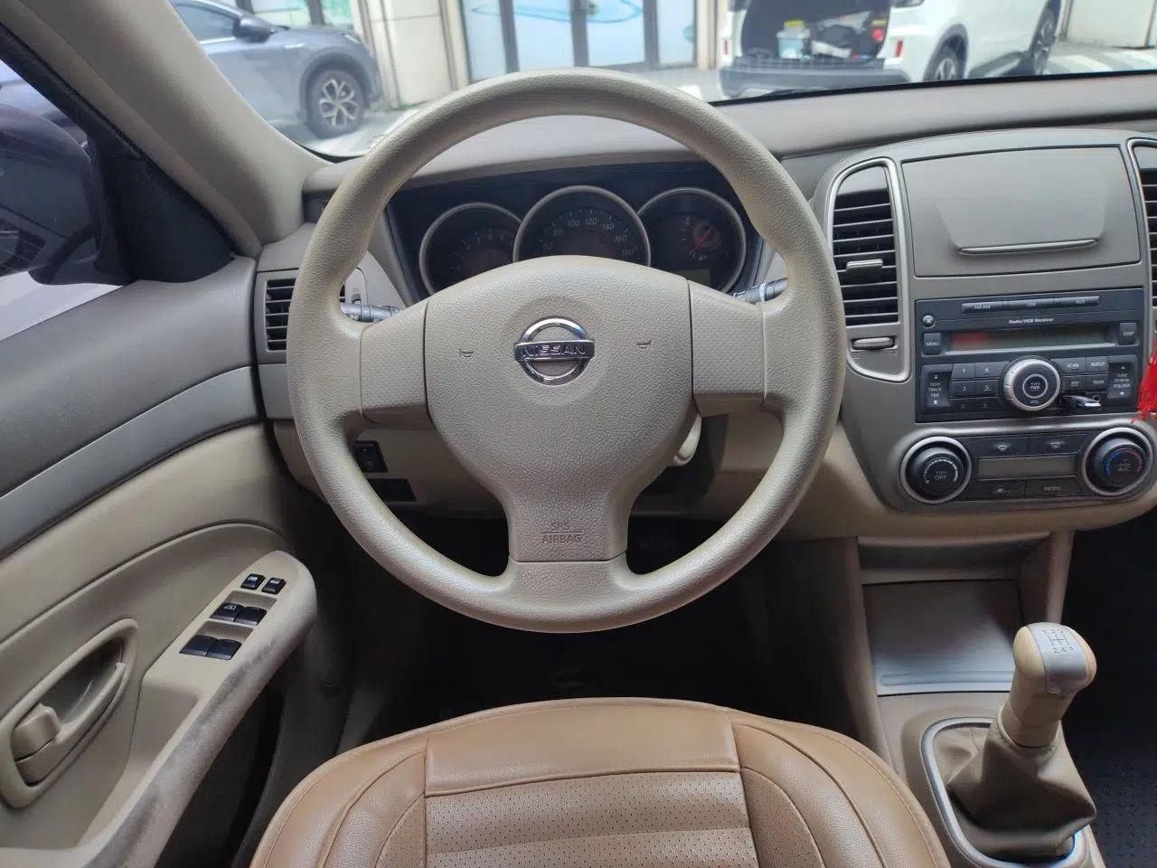 Nissan Sylphy 2016 Classic 1.6XE Manual Comfort Edition — миниатюра 10