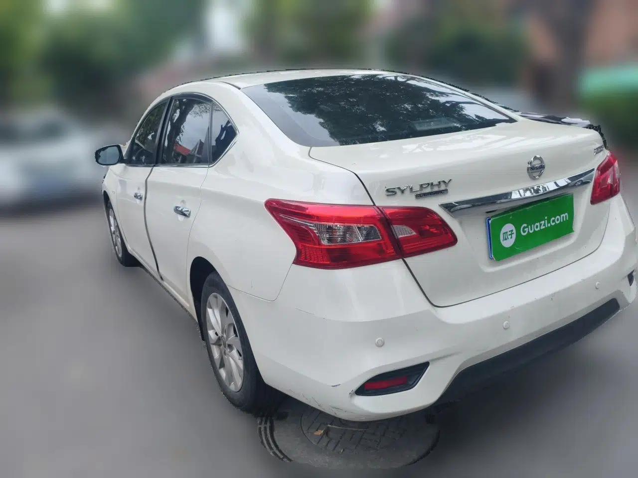 Nissan Sylphy 2021 Classic 1.6XE CVT Comfort Edition — миниатюра 4