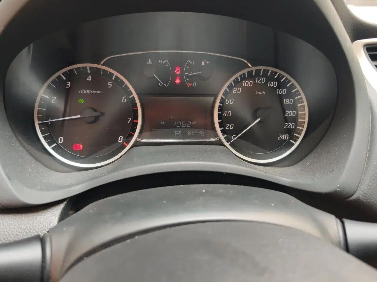 Nissan Sylphy 2021 Classic 1.6XL CVT Luxury Edition — миниатюра 12