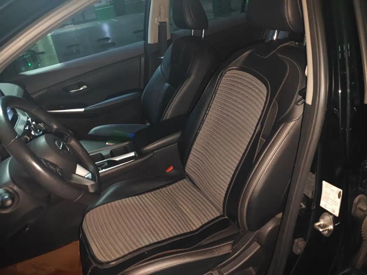 Nissan Sylphy 2021 1.6L XL CVT Enjoyment Edition — миниатюра 15