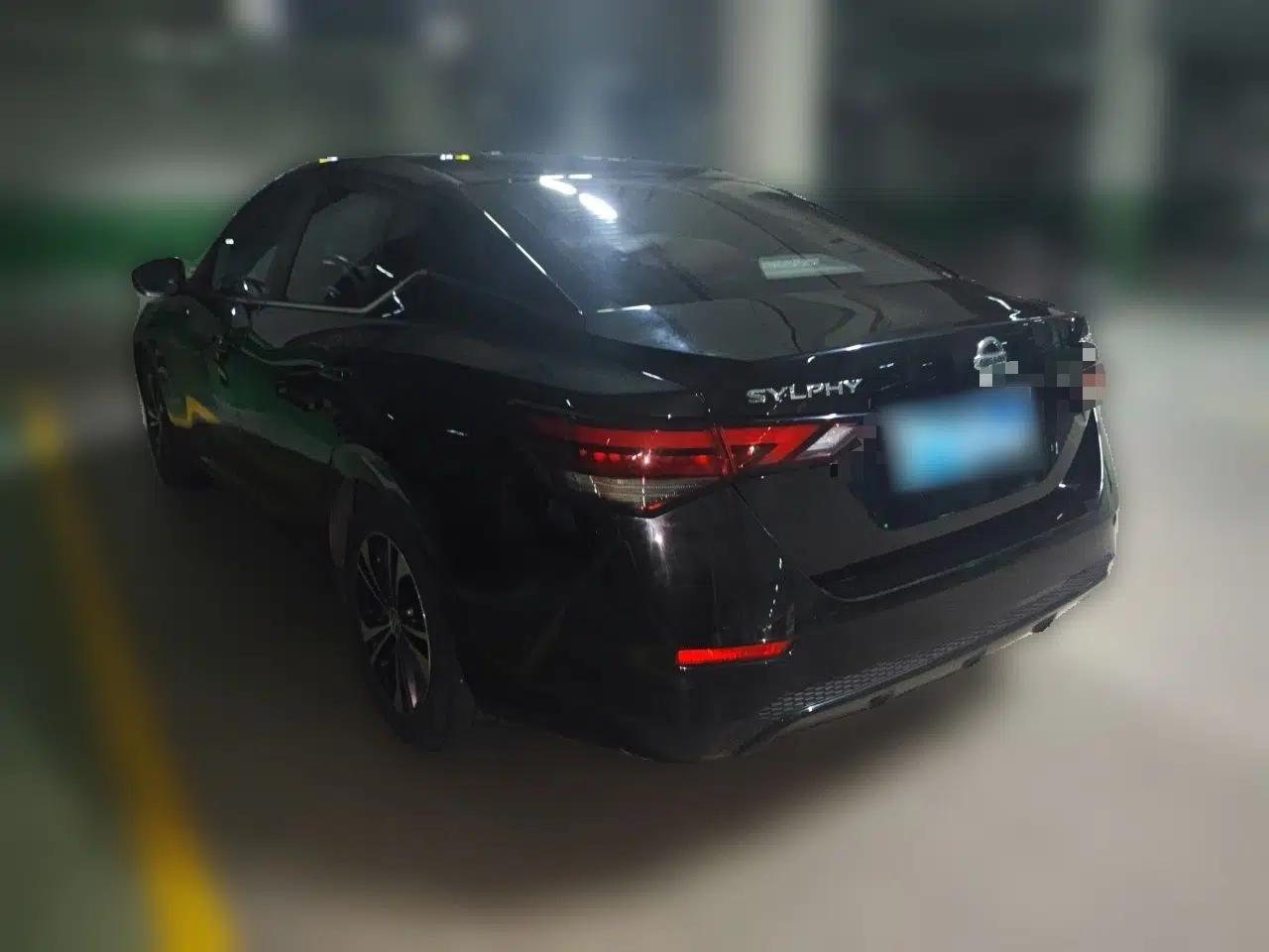 Nissan Sylphy 2021 1.6L XL CVT Enjoyment Edition — миниатюра 4