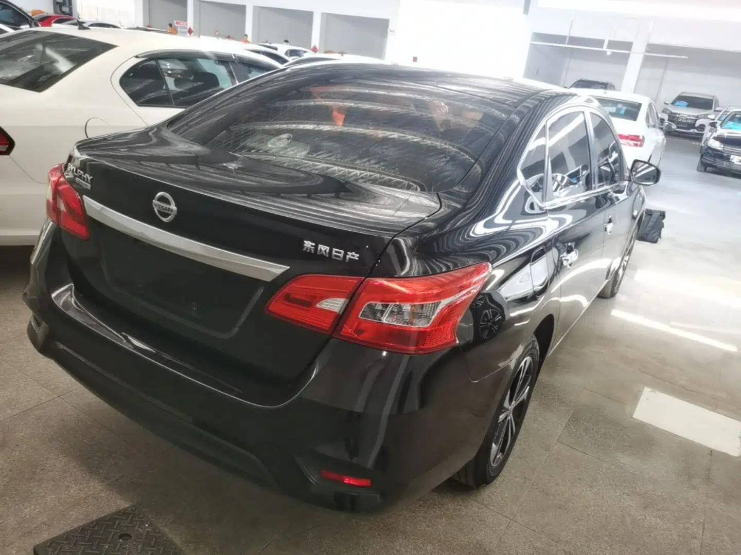 Nissan Sylphy 2021 Classic 1.6XE CVT Comfort Edition — миниатюра 6