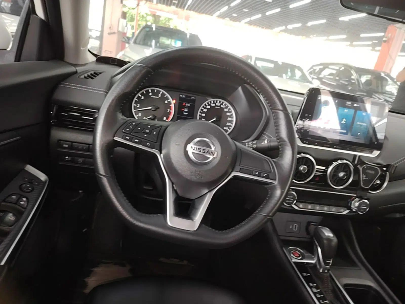 Nissan Sylphy 2022 1.6L XL CVT Enjoyment Edition — миниатюра 13