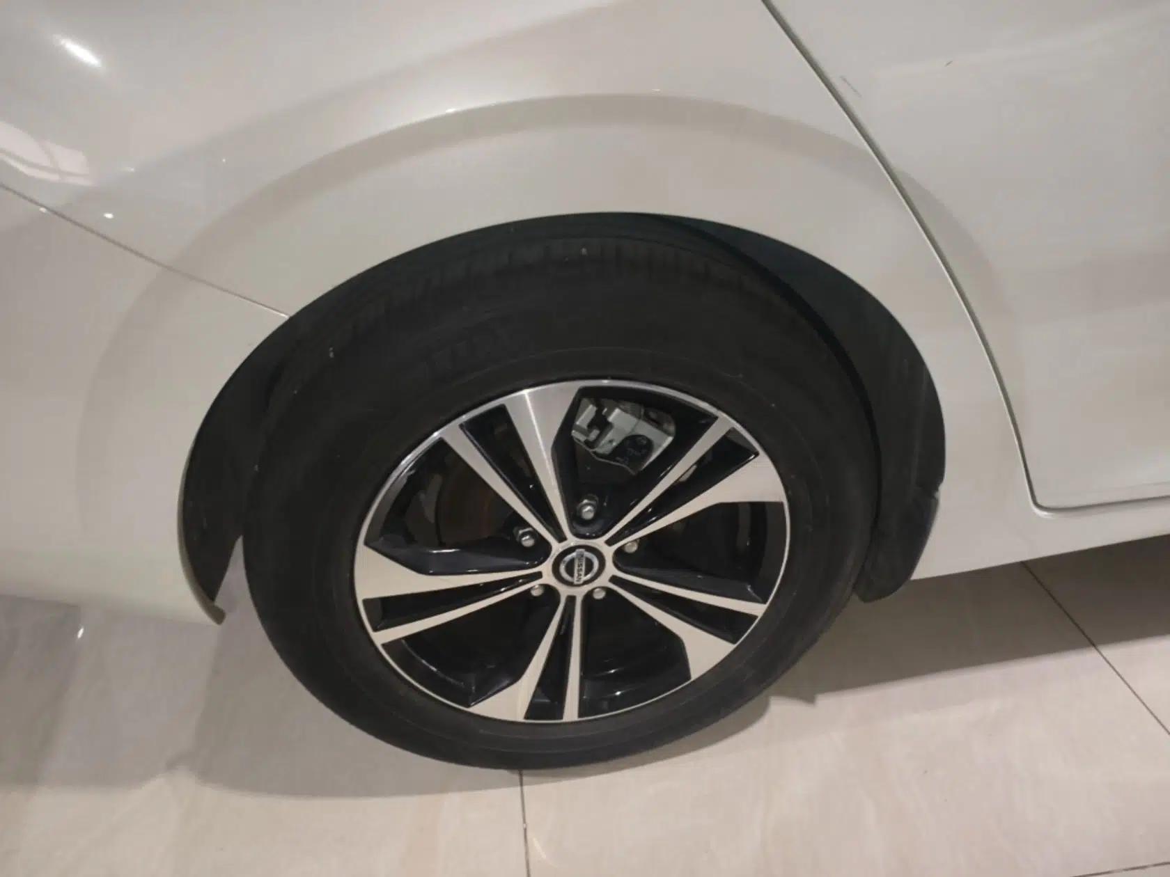 Nissan Sylphy 2022 1.6L XL CVT Enjoyment Edition — миниатюра 11