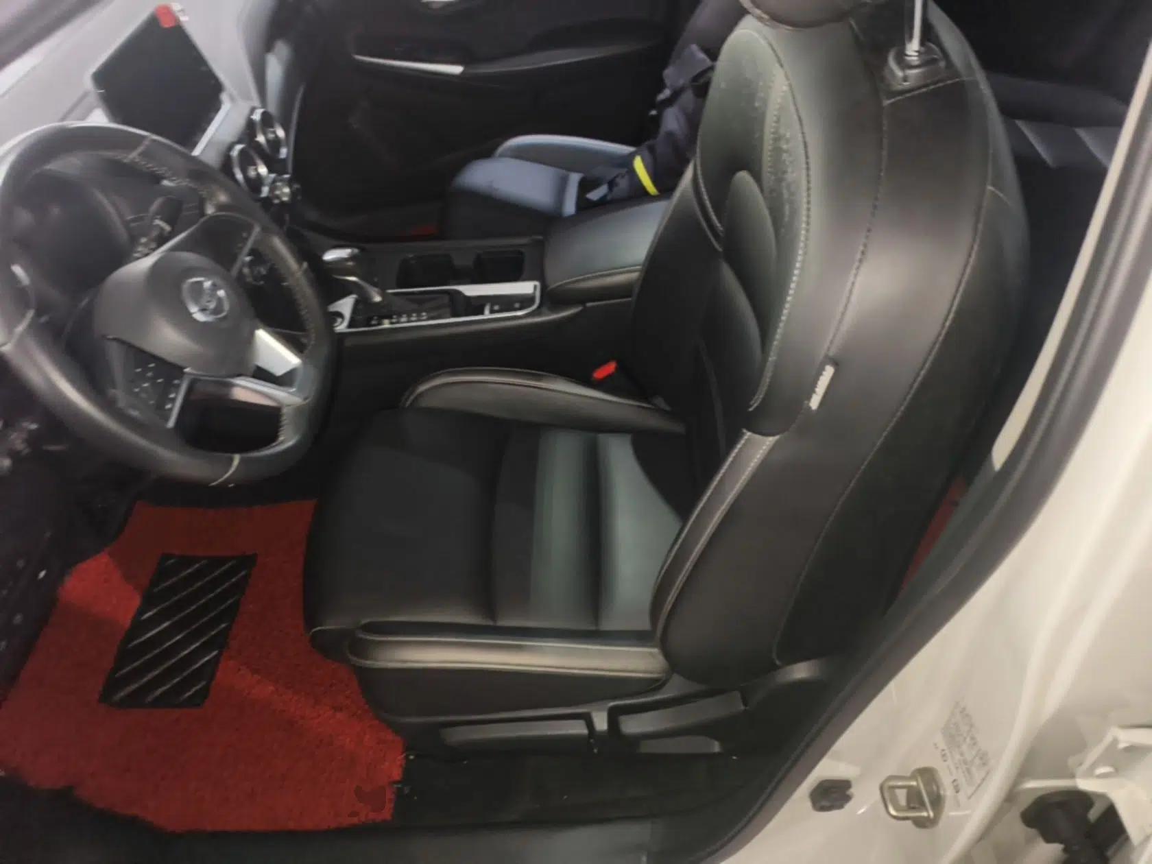 Nissan Sylphy 2022 1.6L XL CVT Enjoyment Edition — миниатюра 17