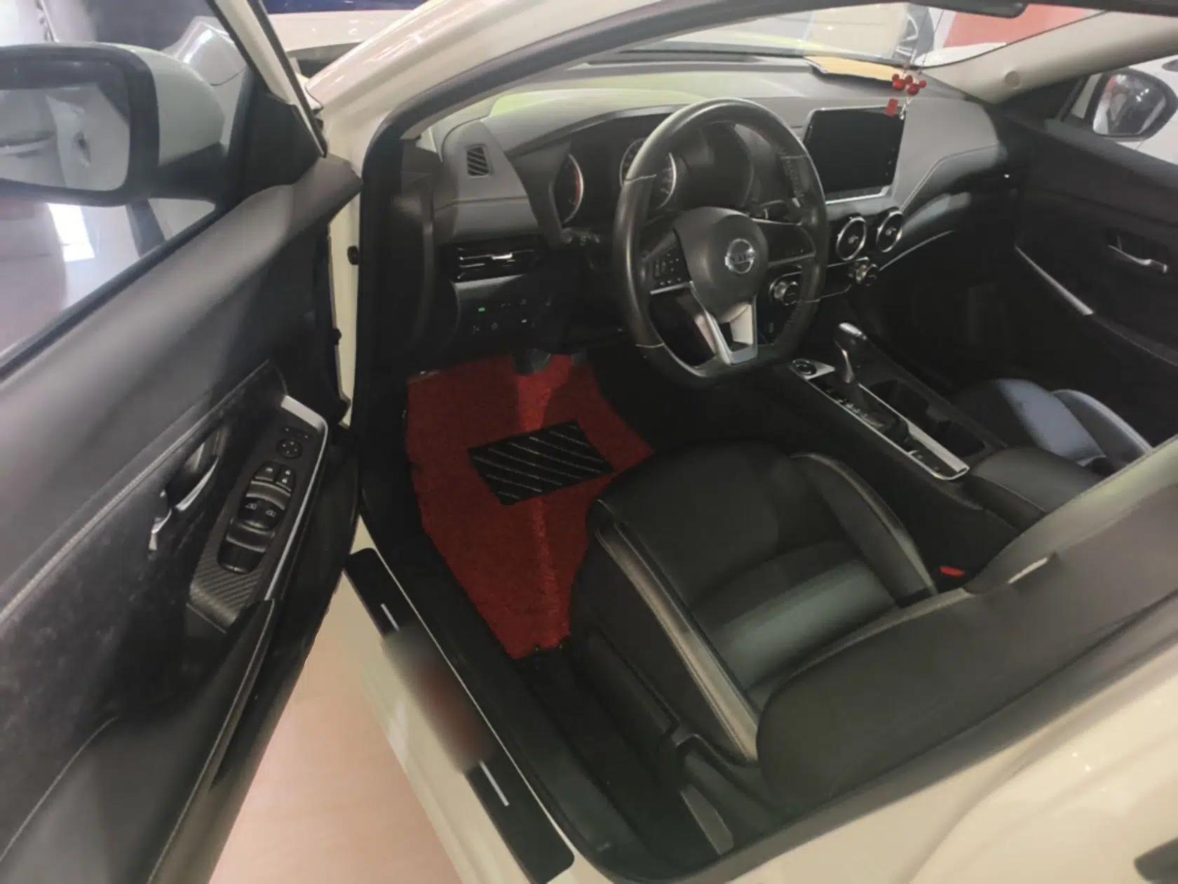 Nissan Sylphy 2022 1.6L XL CVT Enjoyment Edition — миниатюра 18