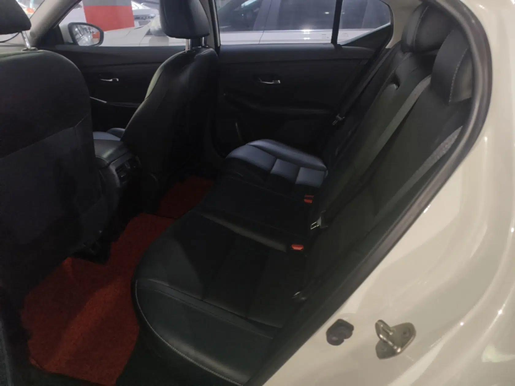 Nissan Sylphy 2022 1.6L XL CVT Enjoyment Edition — миниатюра 20