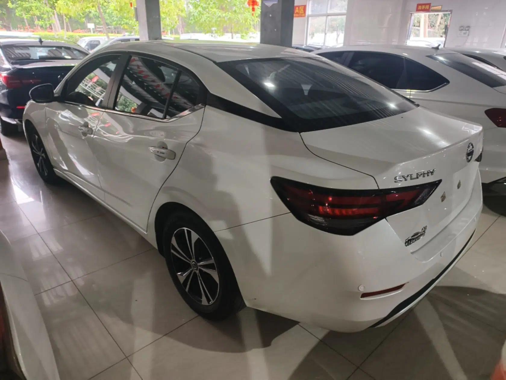 Nissan Sylphy 2022 1.6L XL CVT Enjoyment Edition — миниатюра 4