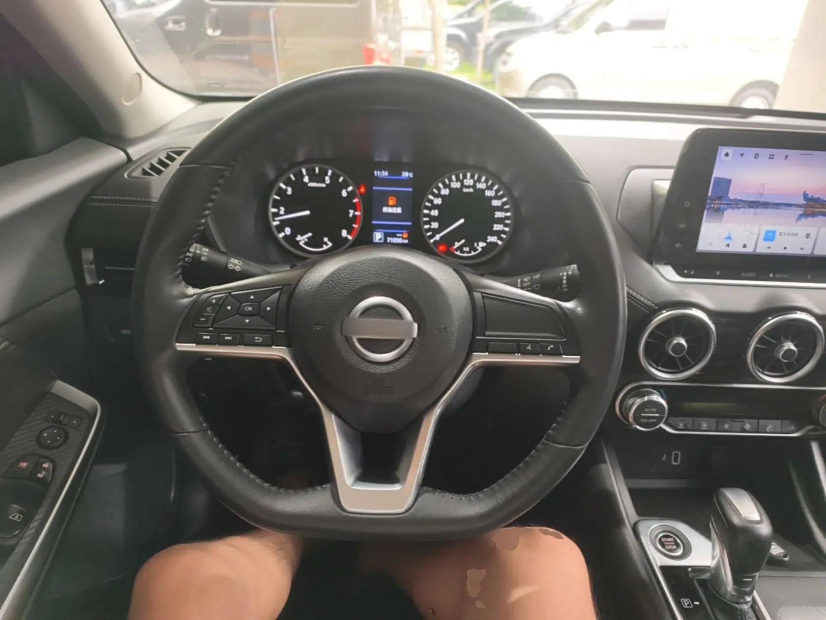Nissan Sylphy 2022 1.6L XL CVT Enjoyment Edition — миниатюра 13