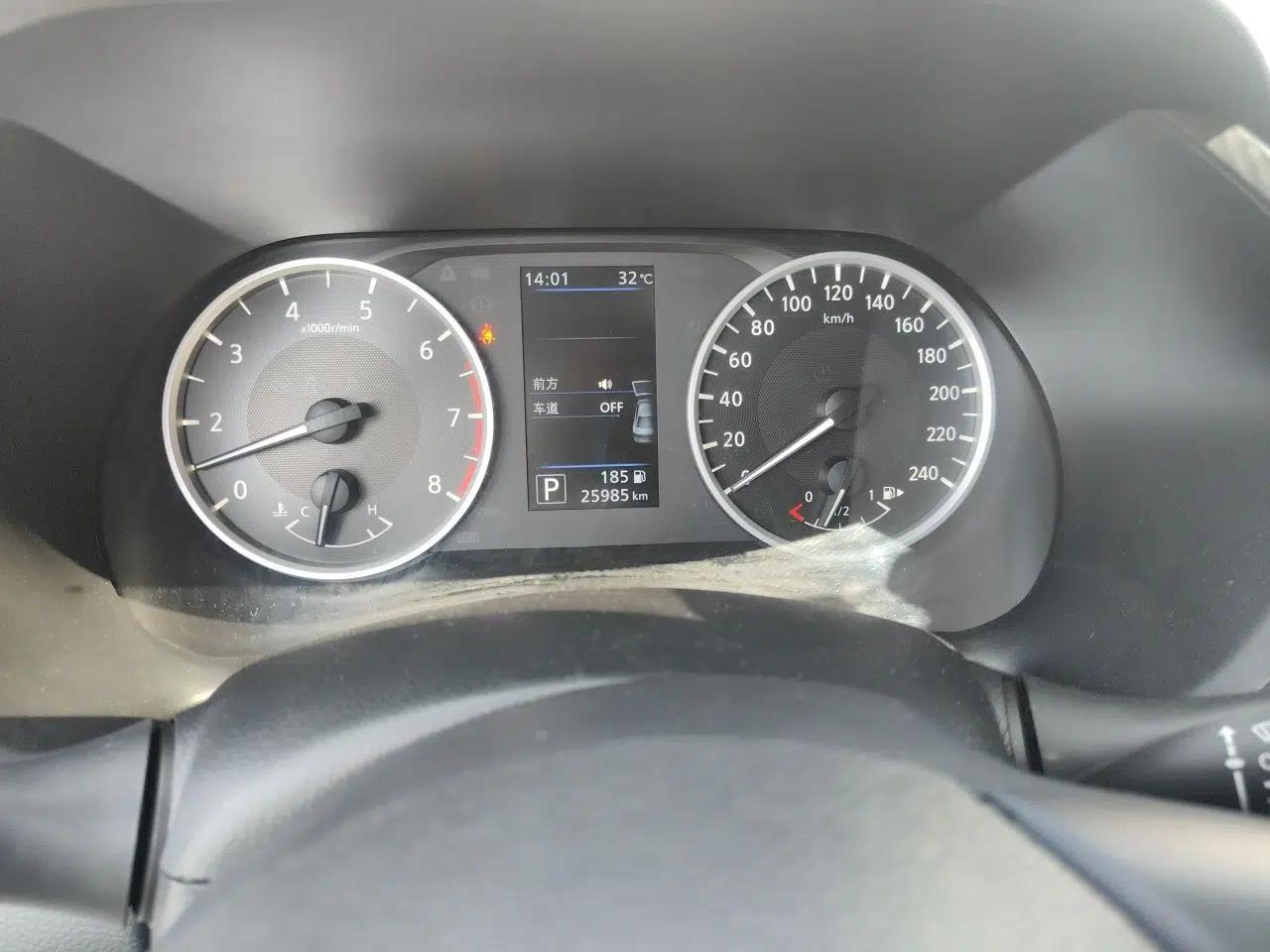 Nissan Sylphy 2022 1.6L XL CVT Enjoyment Edition — миниатюра 11