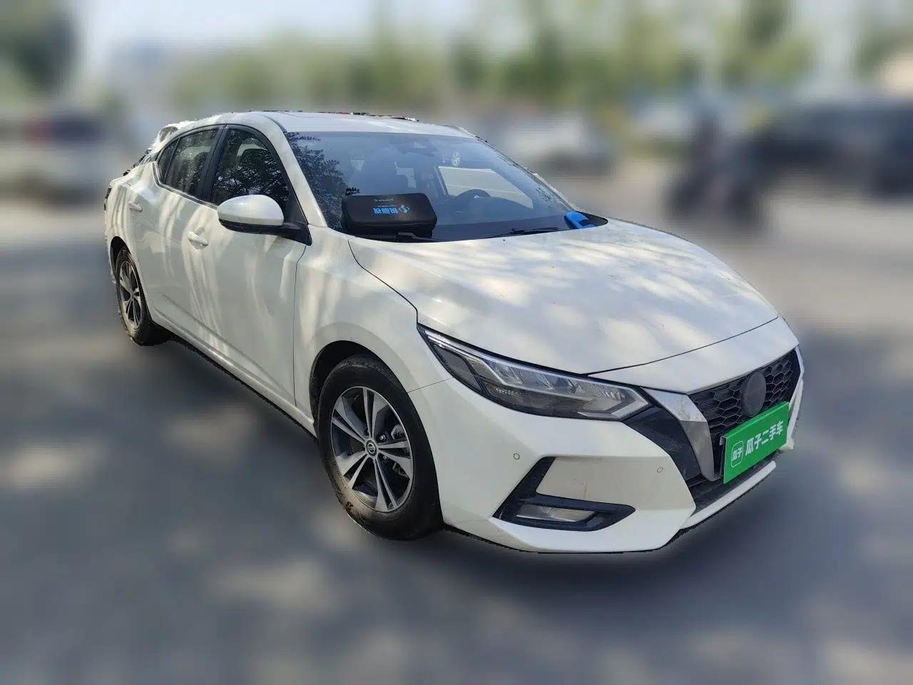 Nissan Sylphy 2022 1.6L XL CVT Enjoyment Edition — миниатюра 3