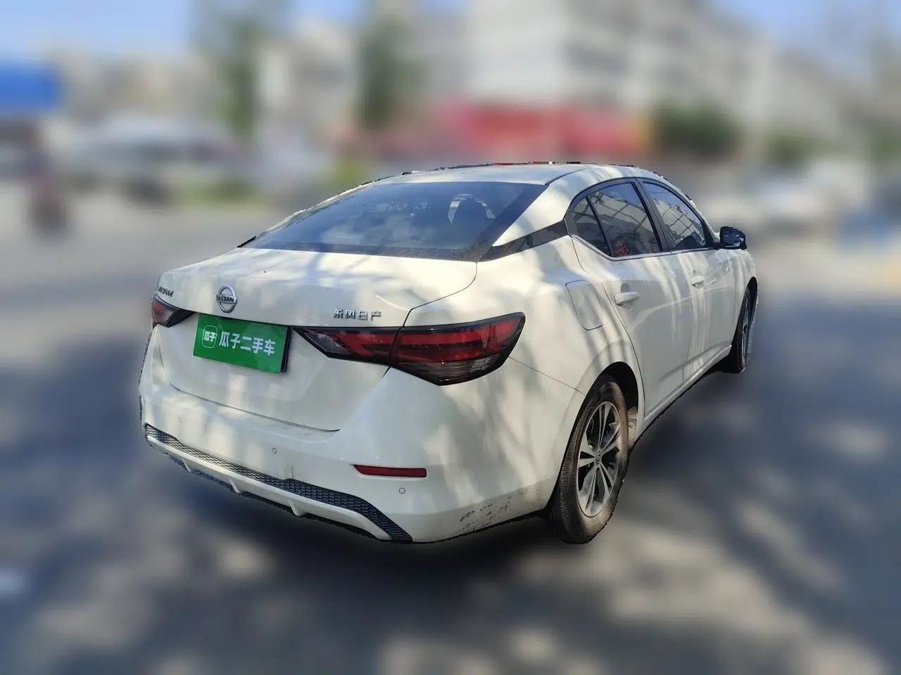 Nissan Sylphy 2022 1.6L XL CVT Enjoyment Edition — миниатюра 6