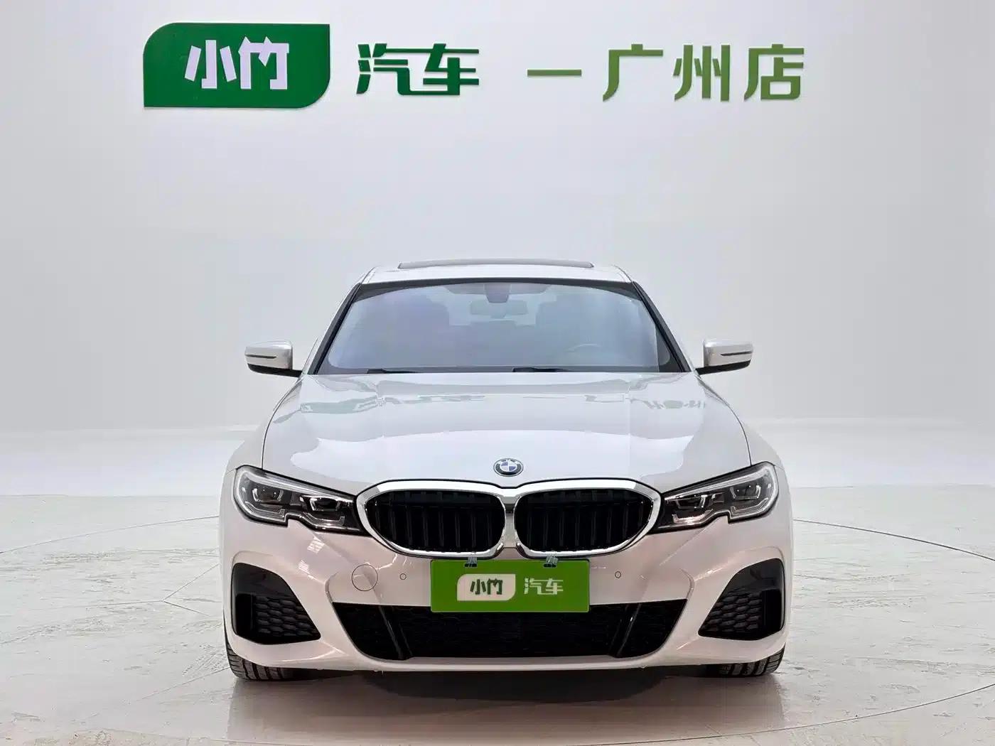 2022 BMW 3 Series 320Li M Sport Package — миниатюра 2