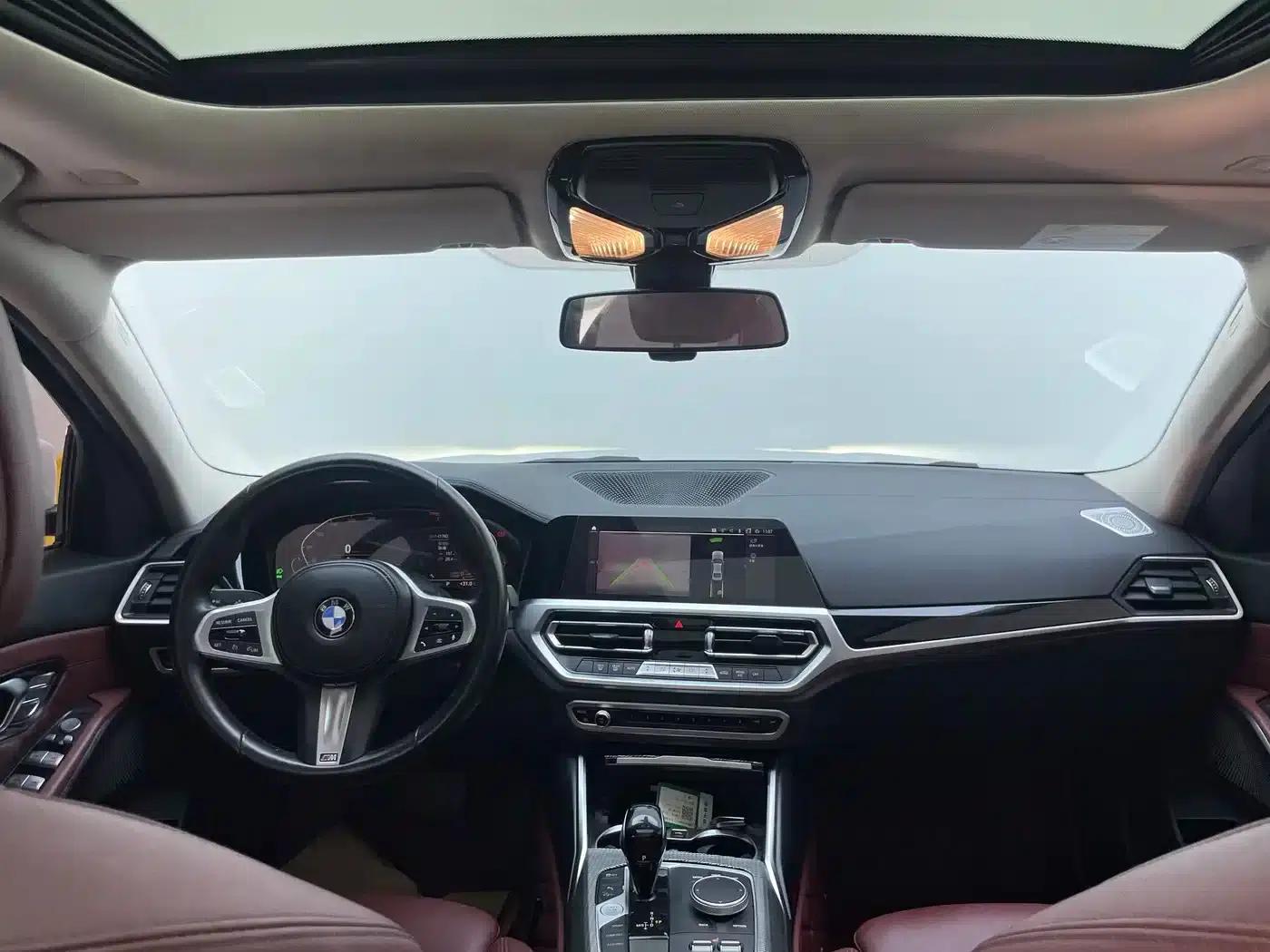 2022 BMW 3 Series 320Li M Sport Package — миниатюра 15