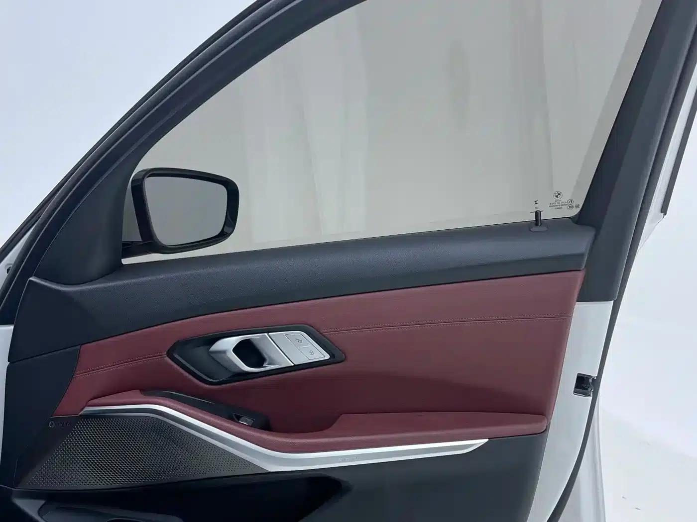 2022 BMW 3 Series 320Li M Sport Package — миниатюра 20