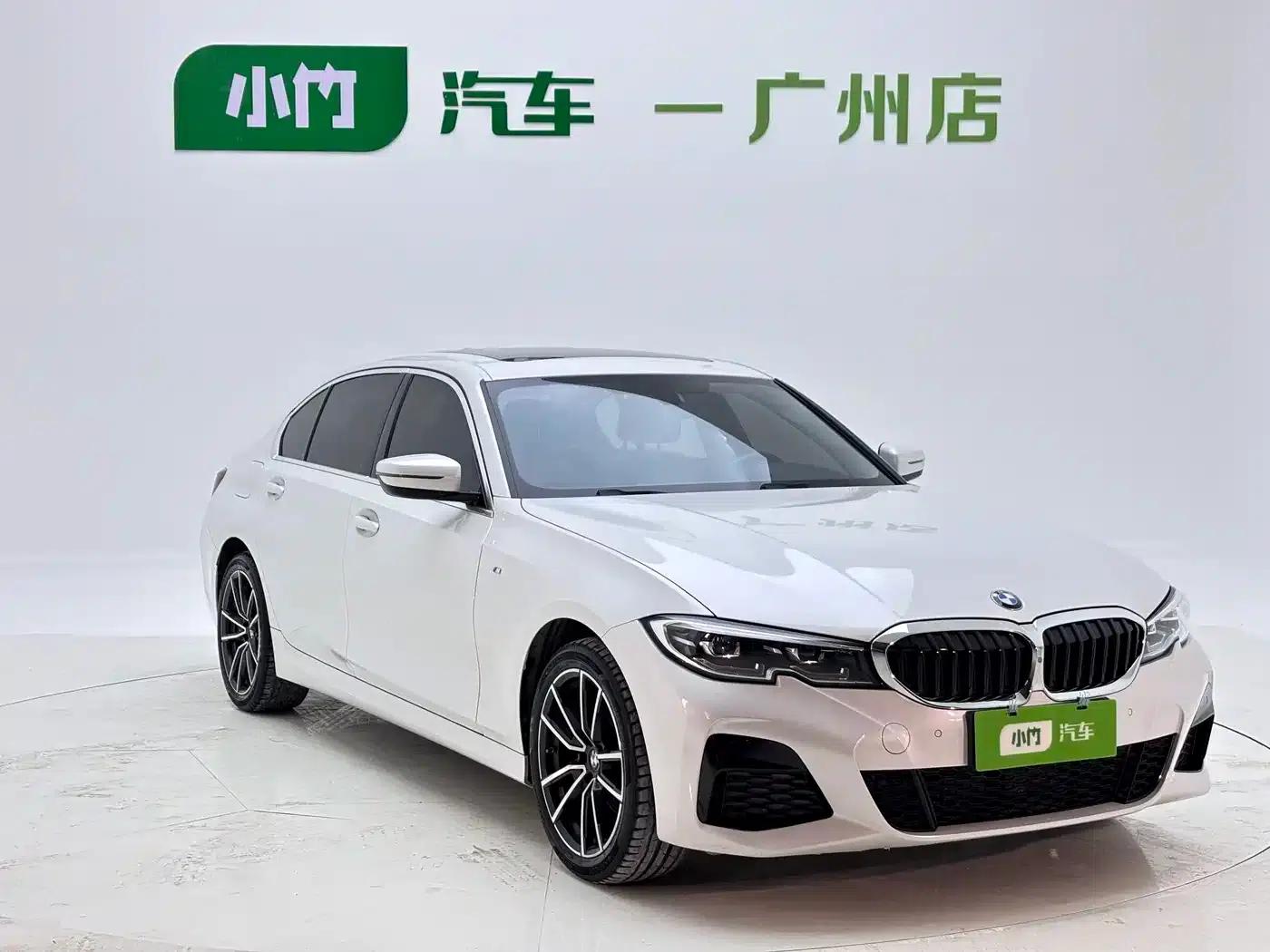 2022 BMW 3 Series 320Li M Sport Package — миниатюра 3