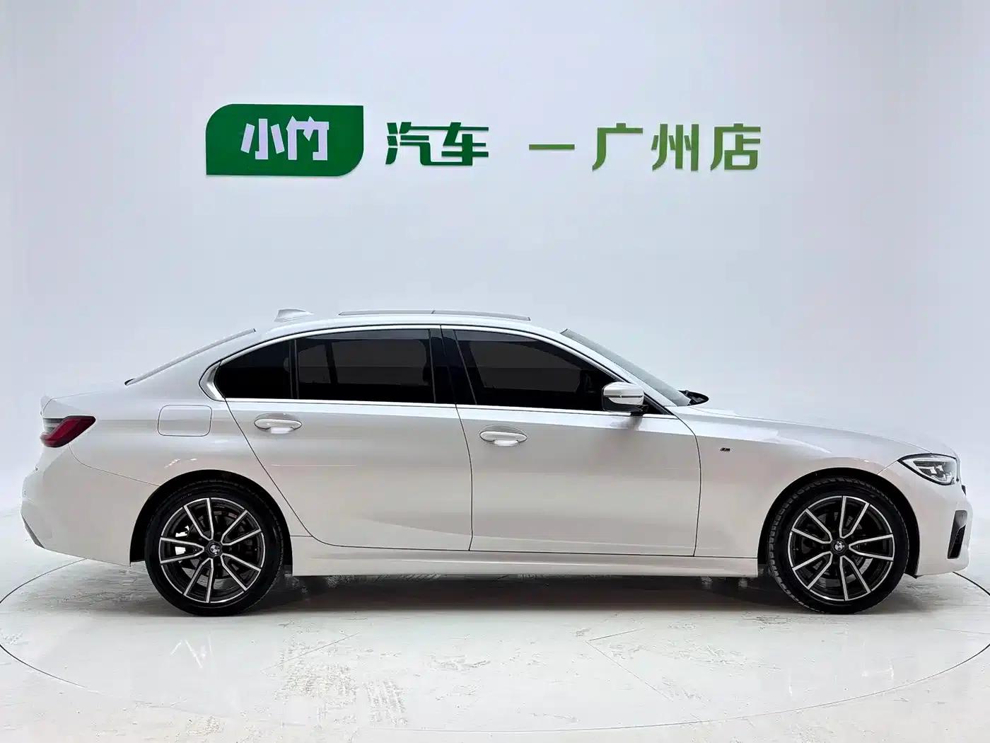 2022 BMW 3 Series 320Li M Sport Package — миниатюра 7