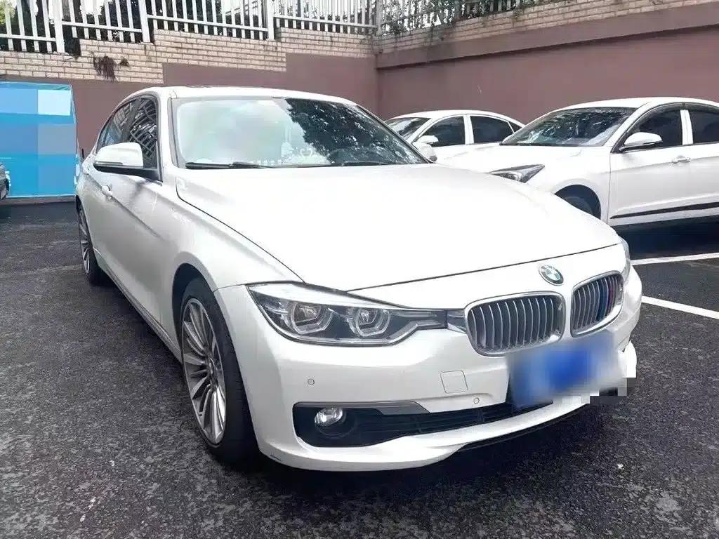 BMW 3 Series 2019 320Li Fashion Edition — миниатюра 5