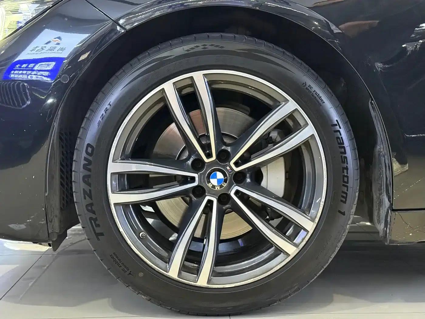 2021 BMW 7 Series 730Li M Sport Package — миниатюра 18