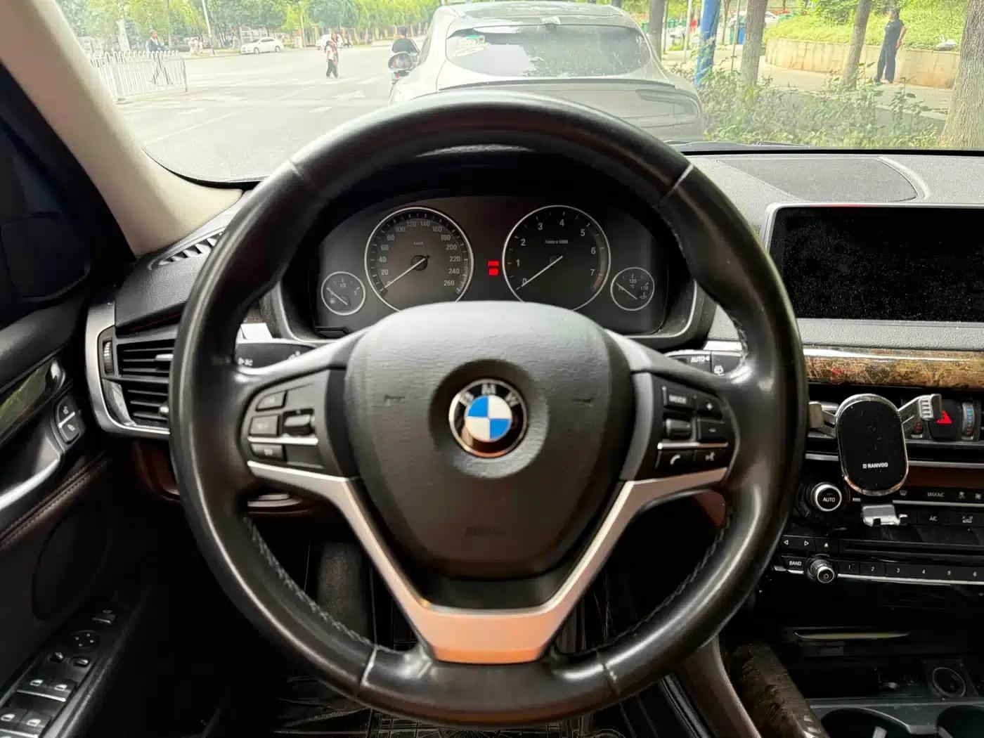 2017 BMW X5 xDrive28i (Imported) — миниатюра 7