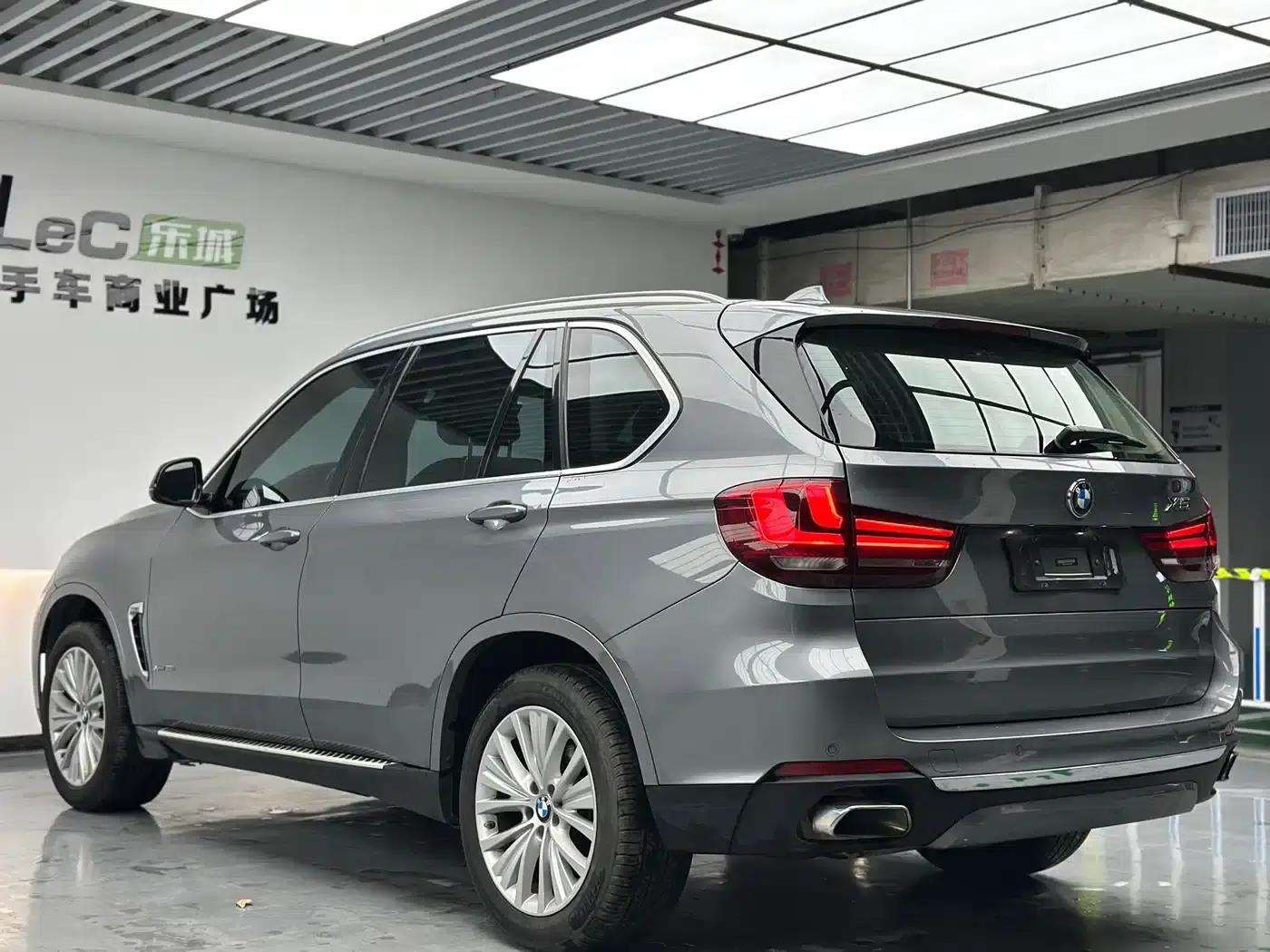 2017 BMW X5 xDrive28i (Imported) — миниатюра 10