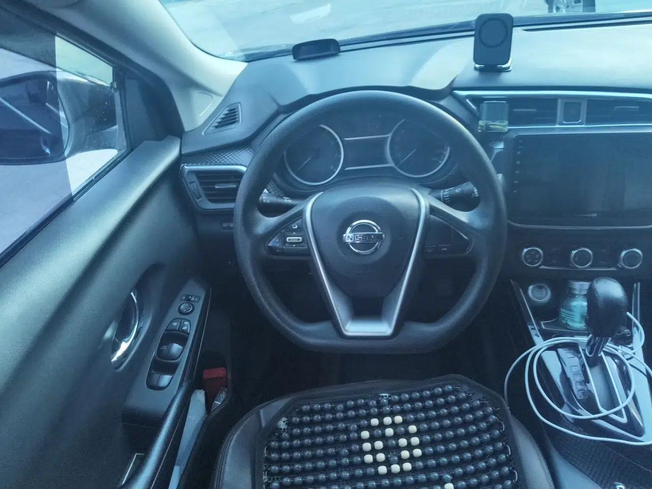 Nissan Lannia 2016 1.6L CVT Smart Cool Edition — миниатюра 10