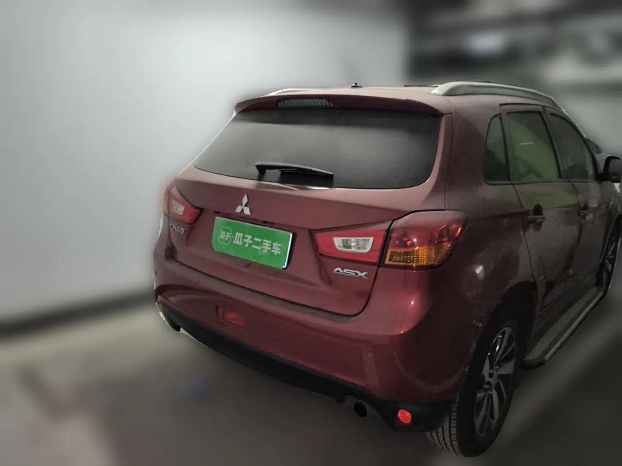 Mitsubishi ASX 2016 2.0L CVT Two-Wheel Drive Excellence Edition — миниатюра 5