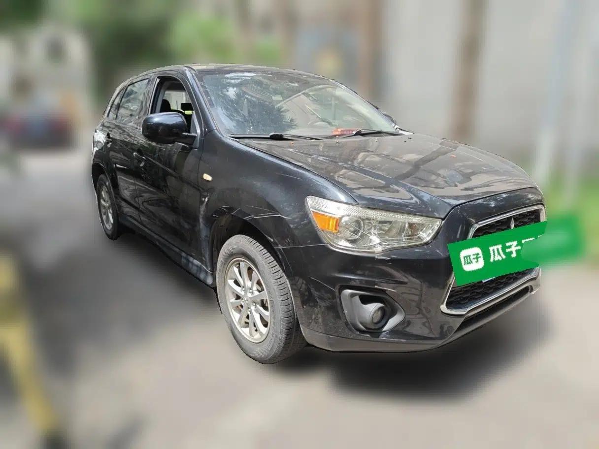 Mitsubishi ASX 2013 2.0L CVT Two-Wheel Drive Elite Edition — миниатюра 3