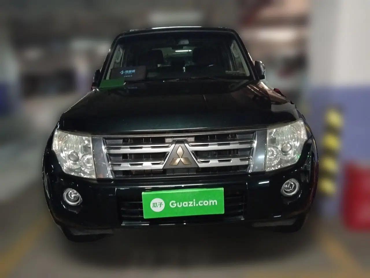 Mitsubishi Pajero 2012 3.0L Elite Edition — миниатюра 2